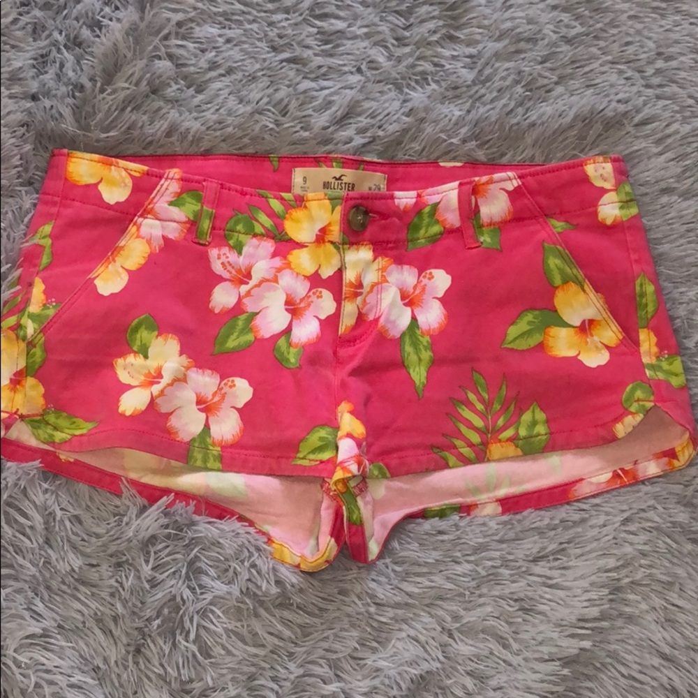Hollister Low Rise Shorts